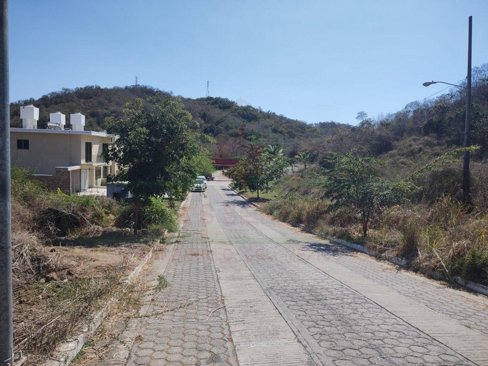 Terreno en LIBRAMIENTO AL NARANJO — foto 5