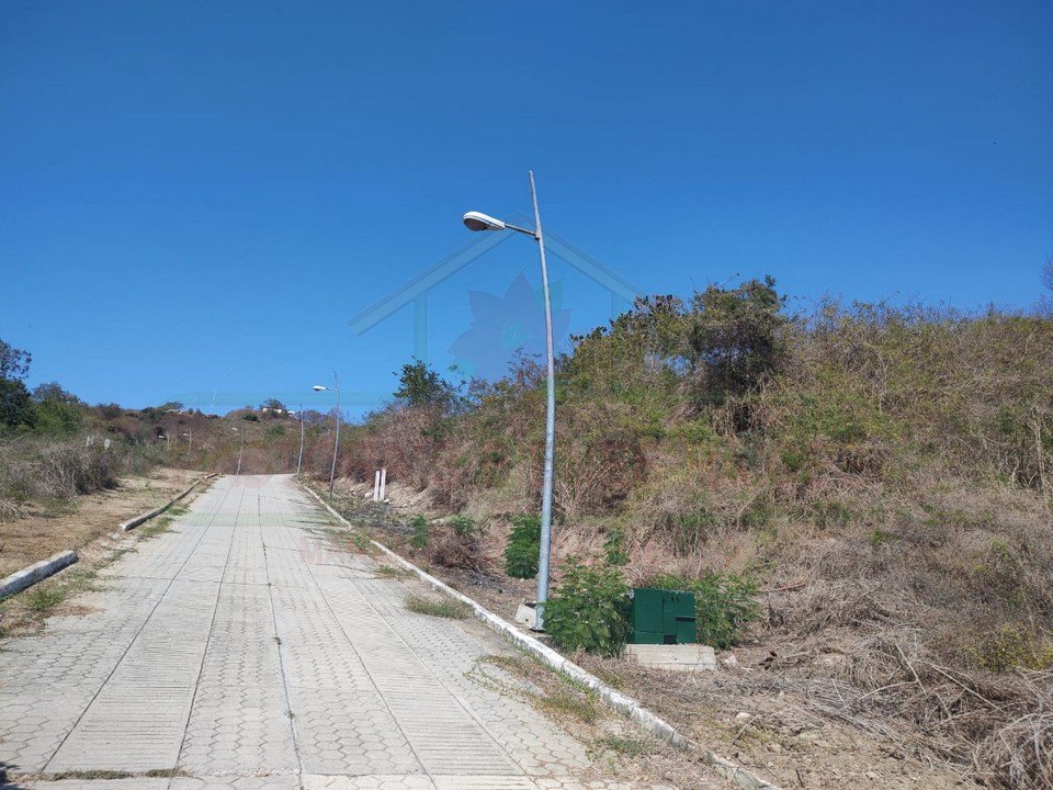 Terreno en LIBRAMIENTO AL NARANJO — foto 7