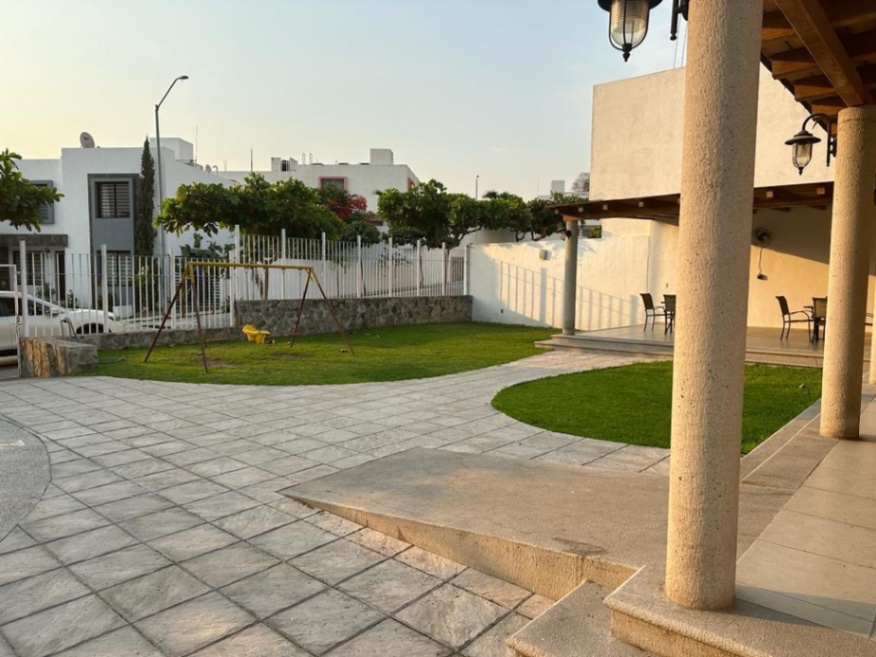 House in ALMENDROS II — photo 15
