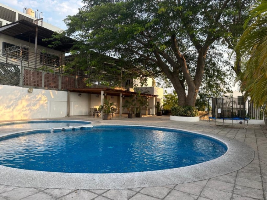 House in ALMENDROS II — photo 14