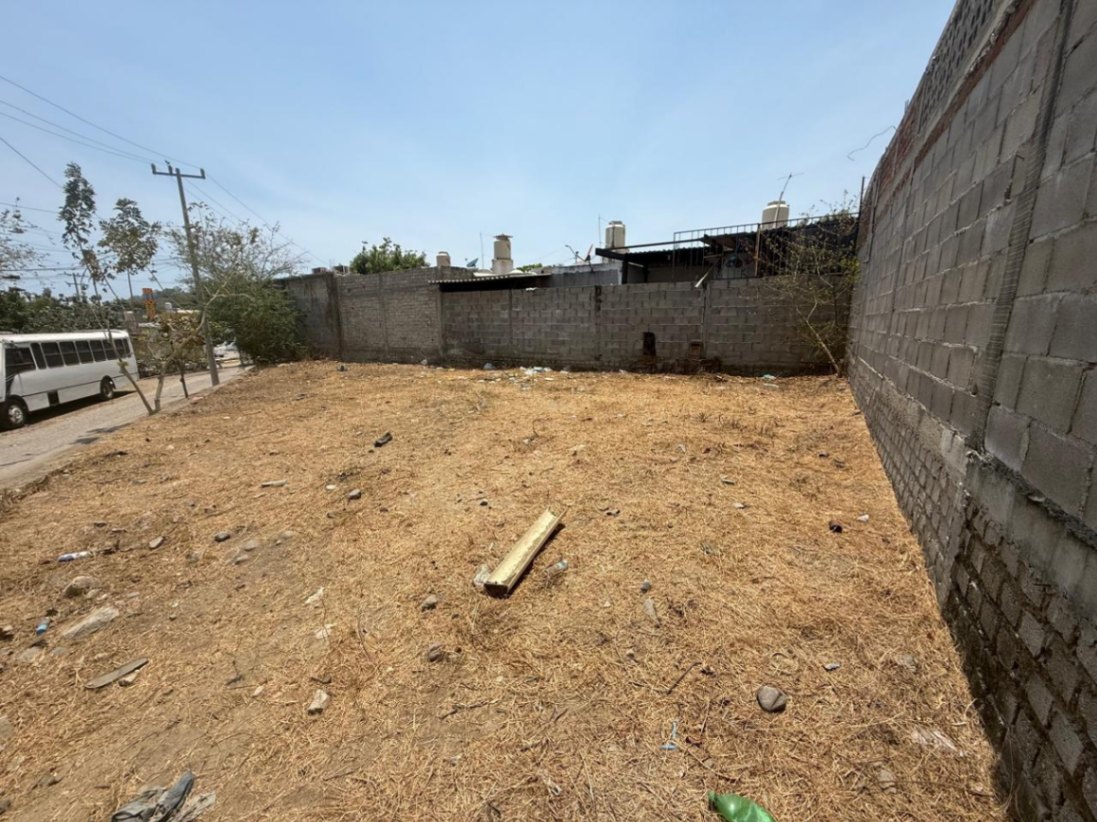 Terreno en TERRENO FRACC. VISTA DEL MAR — foto 2