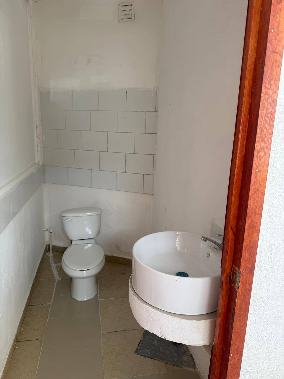 Local Comercial en SAN PEDRITO, COL. CENTRO EN RENTA — foto 9